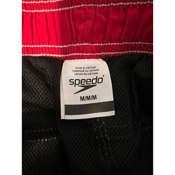 Speedo, M, black, red, white cargo board shorts, tie, mesh lined swim trunks - Picture 7 of 9